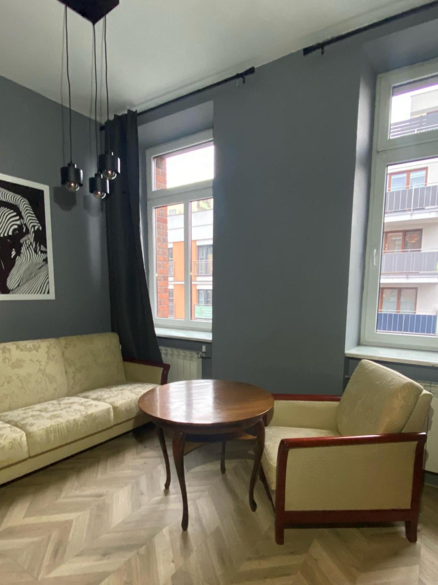 우치 Manufaktura Bakery, Penthouse 200M, Prywatna Kamienica, Parking Strzezony 아파트 객실 사진